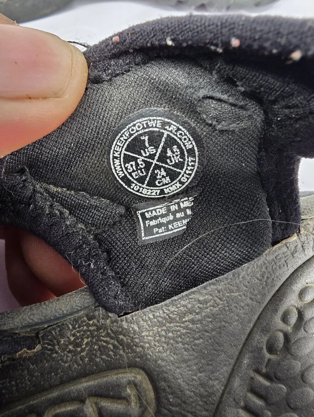 Keen whisper waterproof